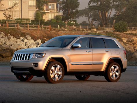 2011 Jeep Grand Cherokee Price Photos Reviews And Features