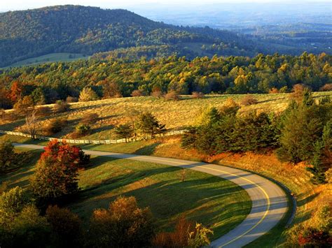 Americas Best Fall Foliage Road Trips Blue Ridge