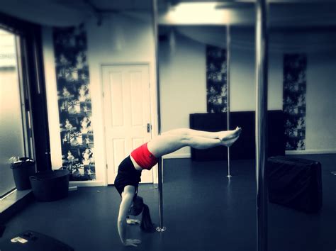 Bridged Handstand Handstand Pole Moves Ballet Skirt