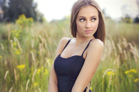 Ukrainian Babes Pics 🍓meet Anastasia Ovchinnikova Stunningly