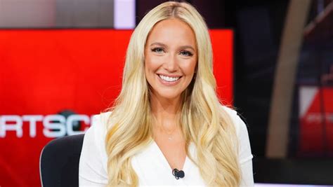 Arizonas Ashley Brewer Will Host Sportscenter On Espn From La