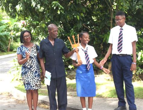 queen s college comes out for chain link barbados advocate