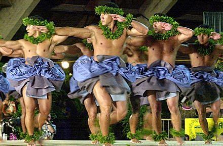 Pin By Dorien Grey On Hula Men Hula Dancers Hula Hawaiian Dancers