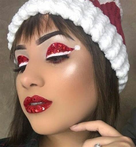 35 Gorgeous Christmas Makeup Ideas To Try In 2023