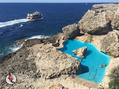 Tous i maroto, 5 07001 palma de mallorca 697 767 212. Una piscina natural escondida entre las rocas de Mallorca