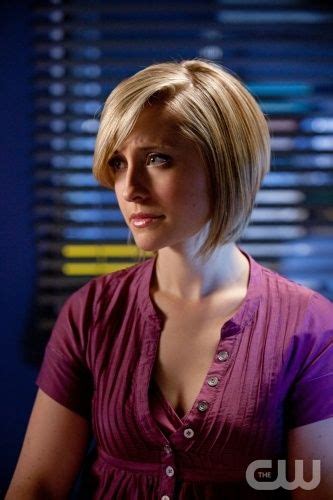 Love This Haircut Allison Mack Smallville Chloe Sullivan