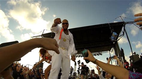 Flo Rida Wild Ones Live On Today Show Miami Front Row Hd Youtube