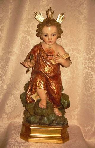 El sagrado corazón es la devoción al corazón físico de jesucristo como un símbolo de amor divino. 4258791639_aacd774aff.jpg