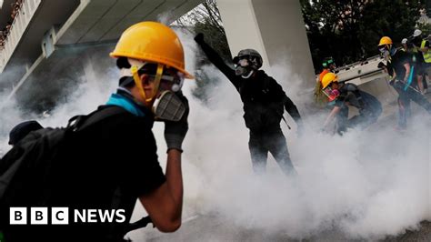 Hong Kong Protests Police Fire Tear Gas At Yuen Long Rally Bbc News