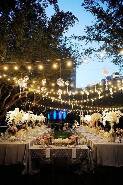 Beautiful Backyard Wedding Decor Ideas To Get A Romantic Impression 27