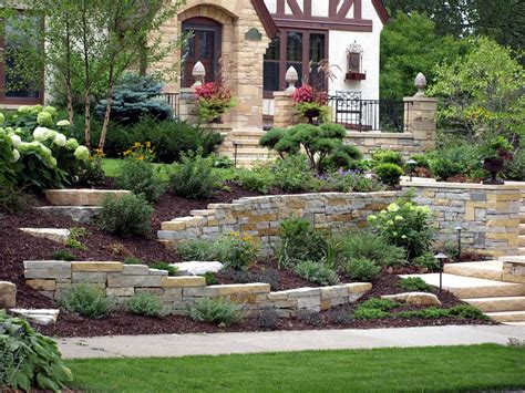 How To Make A Stone Garden Edge Garden Ideas Stone Garden Edging