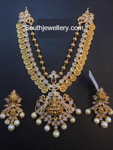 22 Carat Gold Antique Lakshmi Kasu Haram Studded With Polki Diamonds