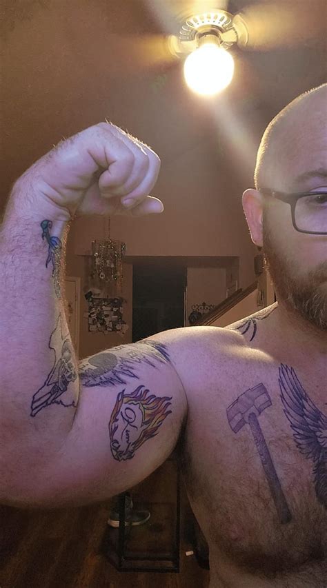 my tattooed bicep r bicepsporn