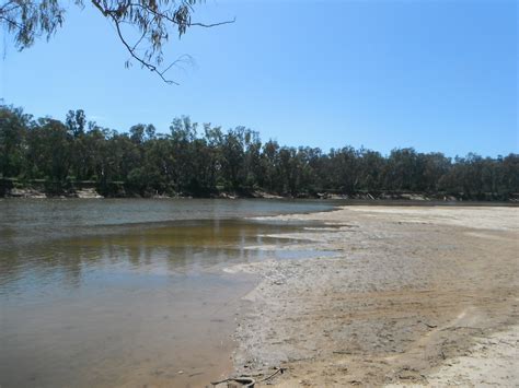 Dead River Beach North Of Cobram The Grey Nomads Forum