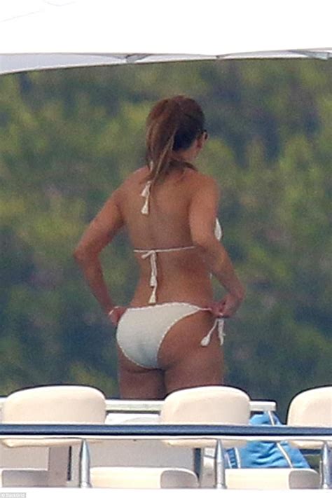 Jennifer Lopez Sexy Photos Thefappening