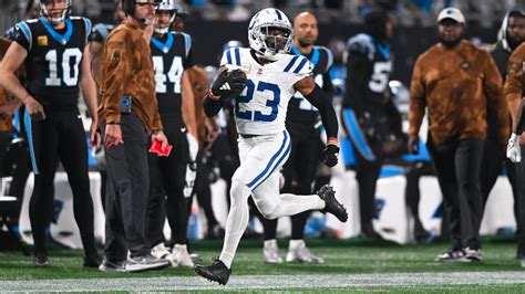 Kenny Moore Ii Makes History With Two Pick Sixes In One Game For Colts Bvm Sports