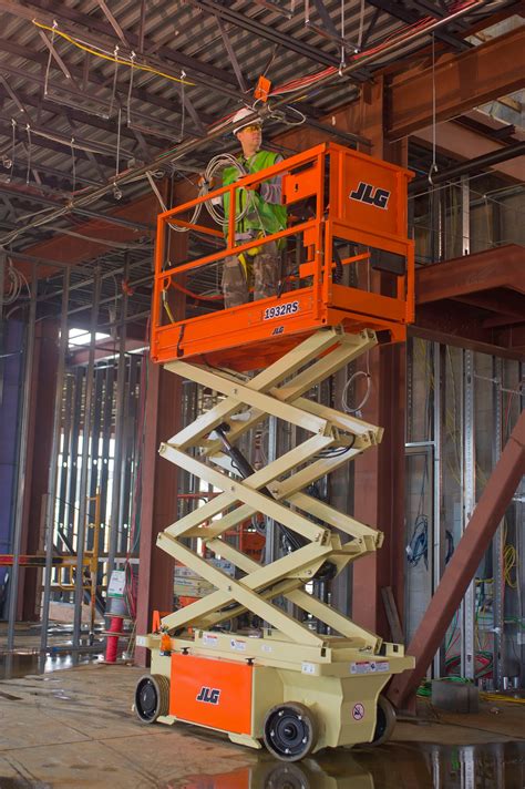 Jlg Ic And Electric Scissor Lifts Taylor Northeast