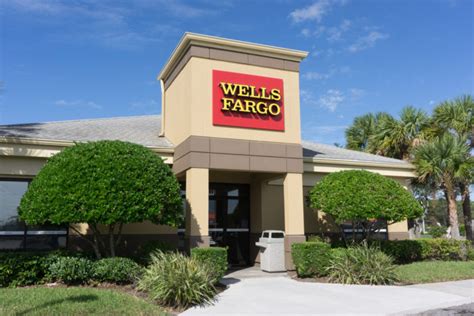 Is wells fargo a good bank? Wells Fargo Expands Fake Bank Accounts Class Action ...