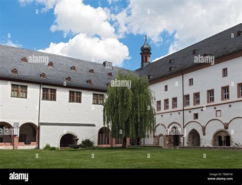 Abbey Kloster Eberbach Germany Hi Res Stock Photography And Images Alamy