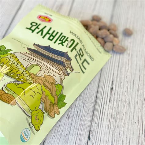 Murgerbon Korean Snack Almonds Wasabi Tteokbokki Flavor MOSS
