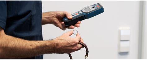 Automatic switch off after approximately 5. Bosch 601081000 Professional Digital Detector GMS 120 (1 x ...