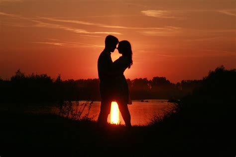 Couple Love Red Sunset Free Image