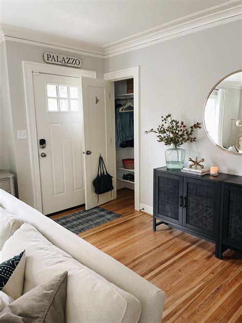 How To Decorate When Your Front Door Opens Into Living Room The