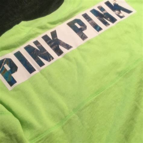 BNWT VS PINK VARSITY CREW Vs Pink Long Sleeve Tees Clothes Design