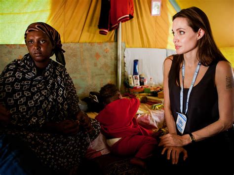 Switzerland Angelina Jolies Humanitarian Work Pictures Cbs News