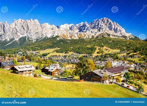 Cortina D Ampezzo Italy Sesto Dolomites Mountain Range Alps In