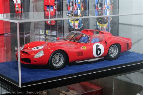 Late today we received information from looksmart on two forthcoming 1/18 scale le mans ferraris for release later this year. Ferrari 330 TRI 1962 - Looksmart 1/18 - Ferrari Modelisme - Ferrari 1/18