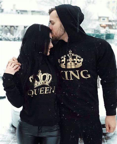 Matching couples clothing is a cute way to make a style statement which proclaims that we are proud of our partner at the same time. Pin by Rawnaq on Lovers | Matching couple outfits, Cute couple outfits, Couple outfits