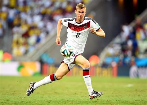 Per mertesacker is a german football coach and former professional player who played as a centre back. Per Mertesacker Photos Photos - Germany v Ghana: Group G - 2014 FIFA World Cup Brazil - Zimbio