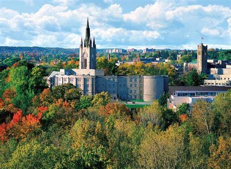 The Most Gorgeous University Campuses In Canada Universidades