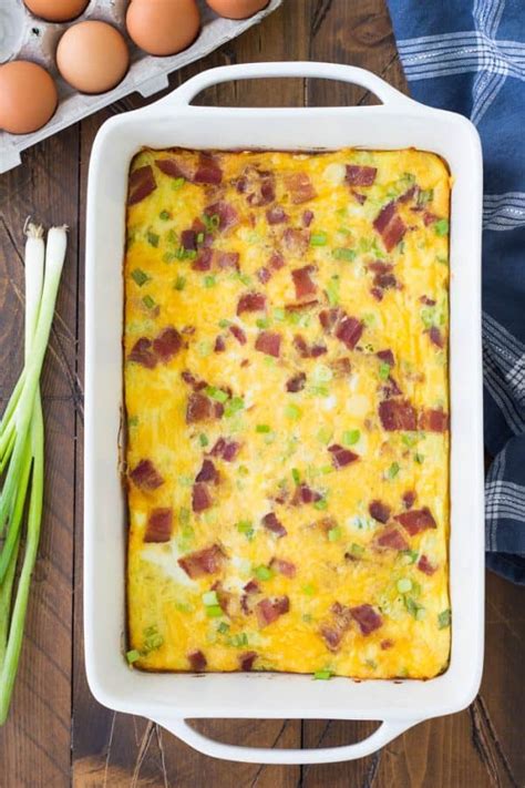 Hash brown casserole, ham and eggswho needs a cape. 40+ Overnight Breakfast Casserole Recipes