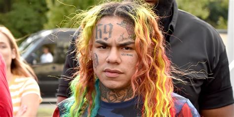 tekashi 6ix9ine admits to hiring someone to shoot rapper chief keef and pleads guilty to nine