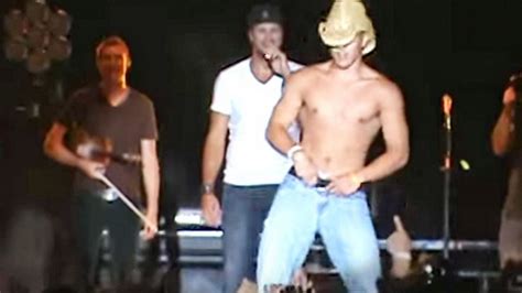 Luke Bryan Shows Up Shirtless Fan During Sexy Concert Dance Off Country Music Family