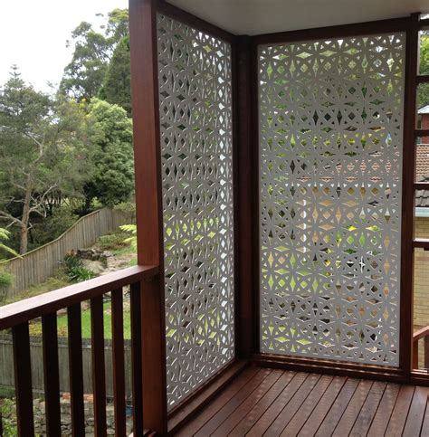 Creating A Private Outdoor Space With Patio Divider Walls Patio Designs