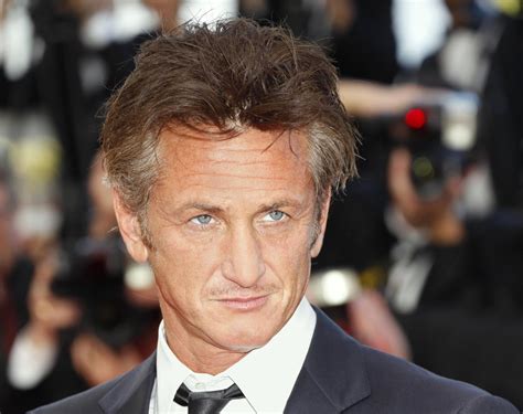 His breakout role came in 1982, when he played jeff spicoli in fast times at ridgemont high. Sean Penn macht "Flag Day" zur Familienangelegenheit