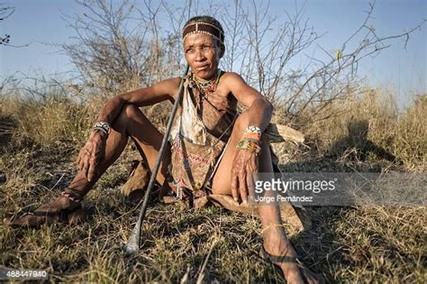 Portrait Of A Bushmen Woman From The Kalahari Desert Namibia Africa Photo Dactualité Getty