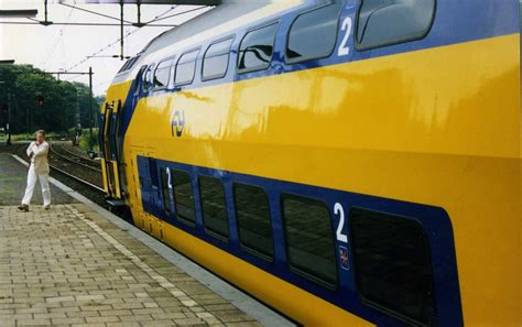 Ns Virm Double Deck Commuter Train Dutch Railways Dieren Flickr