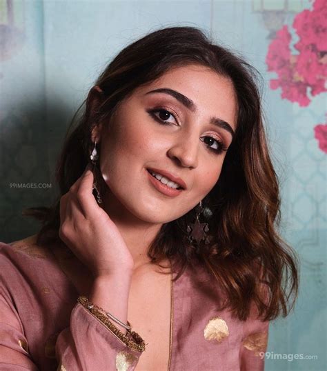 🔥dhvani Bhanushali Hot Hd Photos And Wallpapers For Mobile Whatsapp Dp