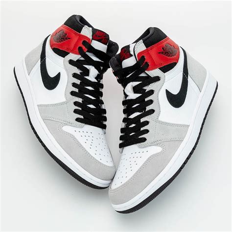 | people who viewed this item also viewed. Detailed Look At The Air Jordan 1 Retro High OG "Light ...