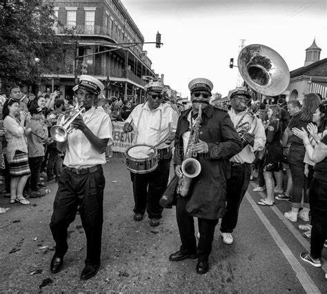 De Band Van De Jazz Van New Orleans Redactionele Afbeelding Image Of