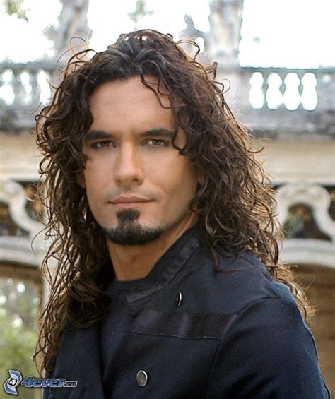 He first went to the hacienda of elizondos to seek revenge for the death of his beloved little sister, but later falls passionately in love with norma elizondo. Pasión de Gavilanes
