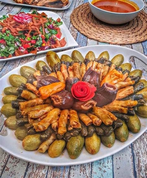 There are plenty of fast food restaurants open today ready to prep your favorite fast food. Syrian food 🤩 | Syrian food, Food, Middle eastern recipes