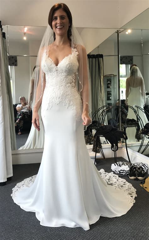 Stella York 6586 Second Hand Wedding Dress Save 65 Stillwhite