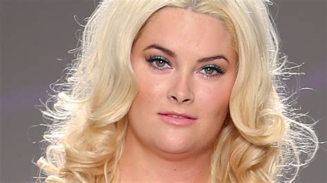 here s what whitney thompson from america s next top model is doing now