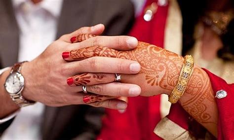 طلاق کے بعد دوبارہ شادی کرنا خواتین کے لیے فائدہ مند، تحقیق Amazing