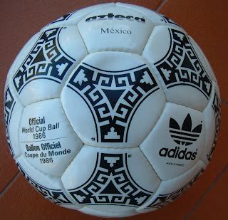 La evolución del balón de fútbol utilizado en los mundiales Agüero y